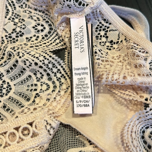 Victoria’s Secret deep blush Dream Angels lace sparkle front thong. NWT. Small. - Picture 5 of 5